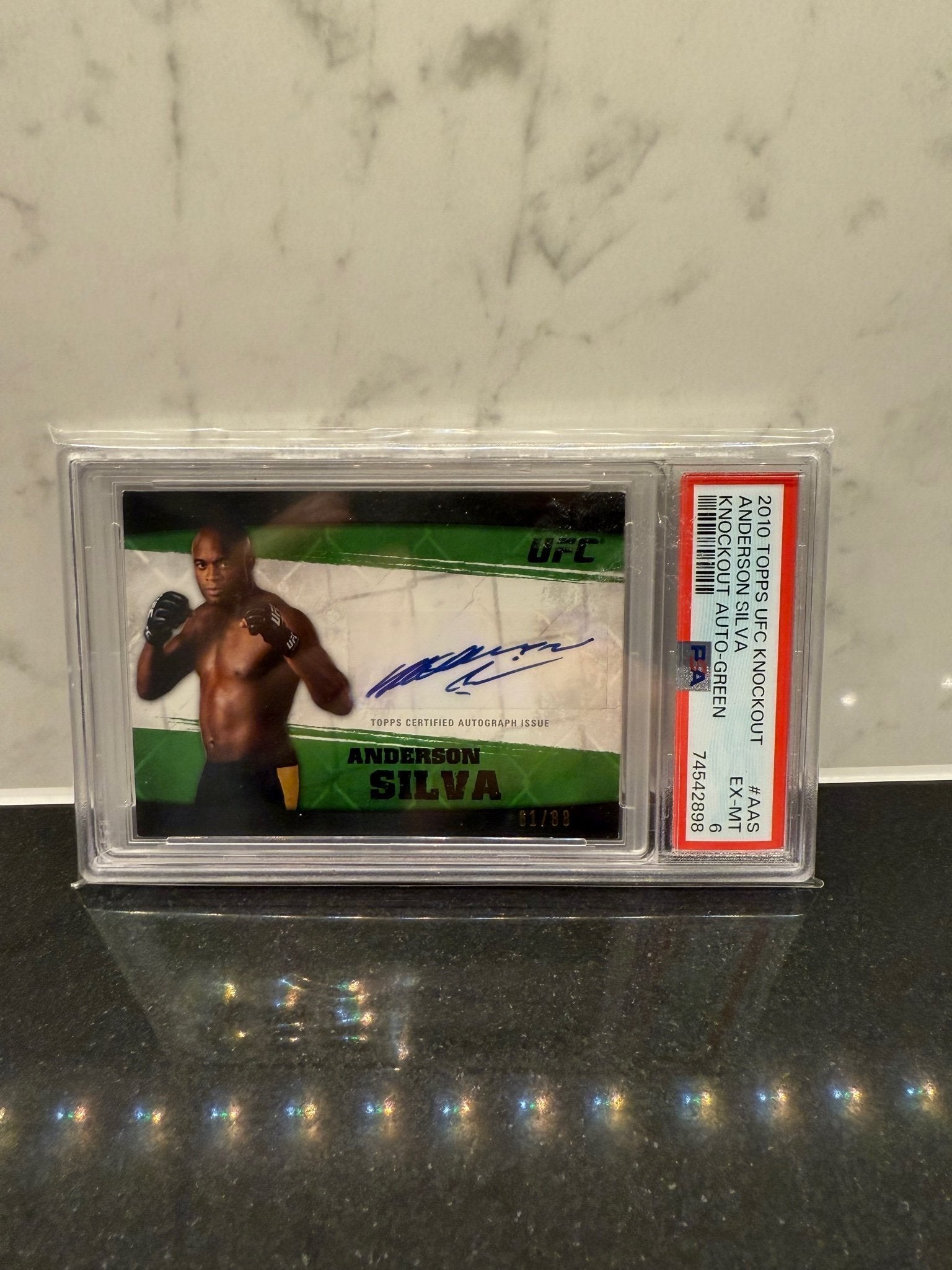 Anderson Silva Signed 2010 Topps UFC Knockout Green Auto /88 – PSA 6 – Middleweight GOAT!