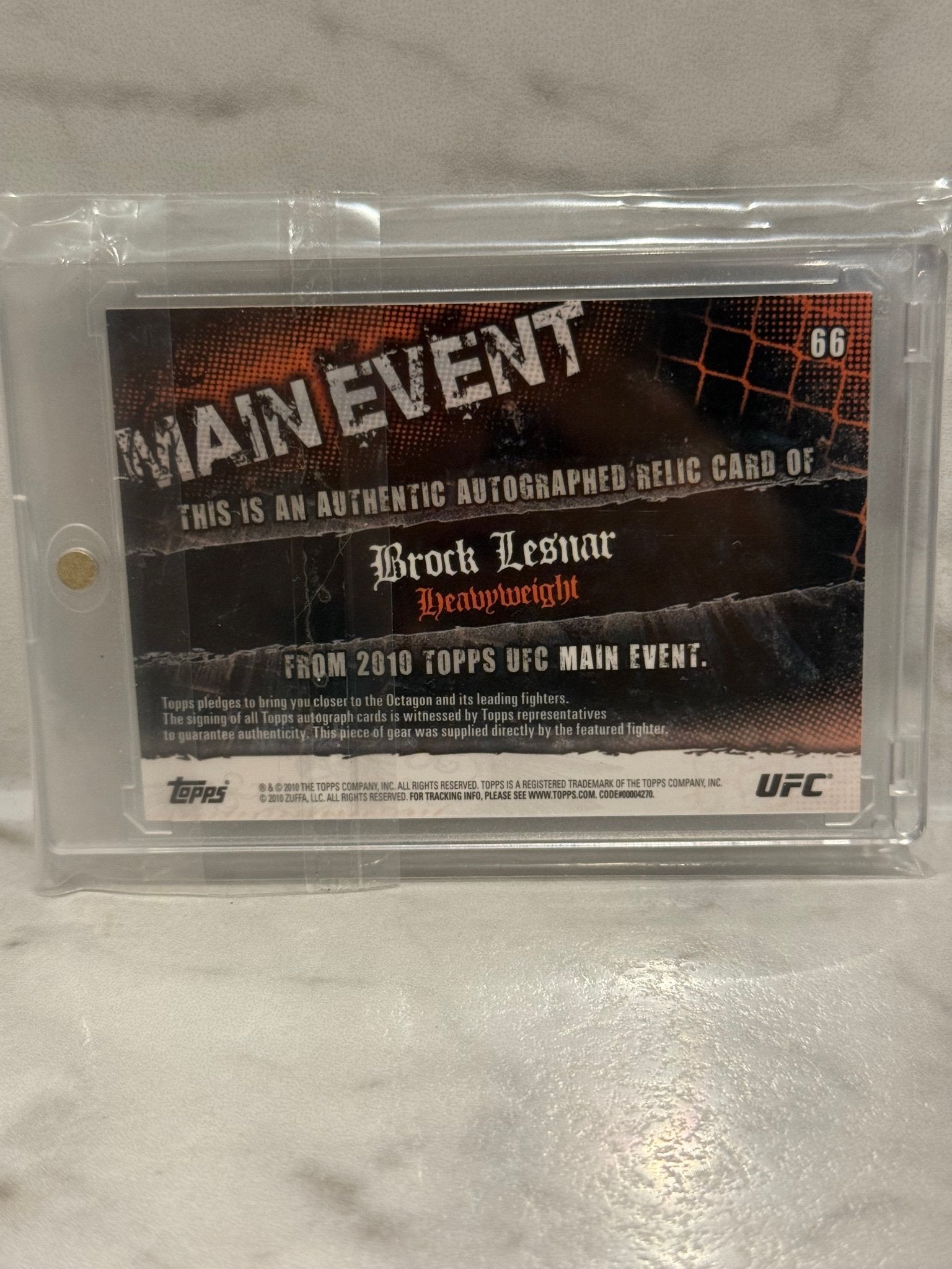 Brock Lesnar Gear Relic Autograph Card – 2010 Topps UFC Main Event – WWE/UFC Champ – Rare Auto