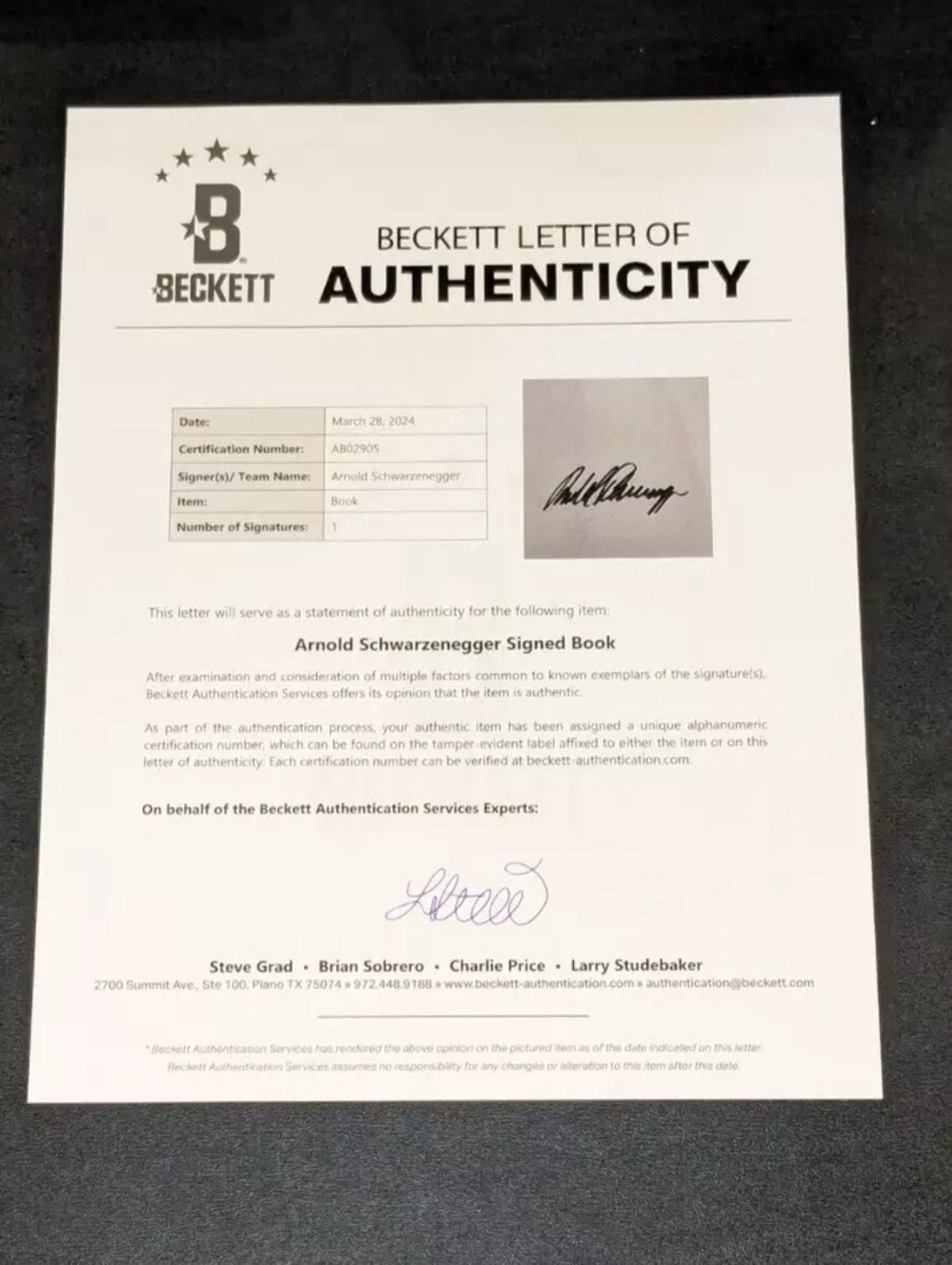 Be Useful – 1st Edition Hardcover – Signed by Arnold Schwarzenegger – Beckett COA – Mint