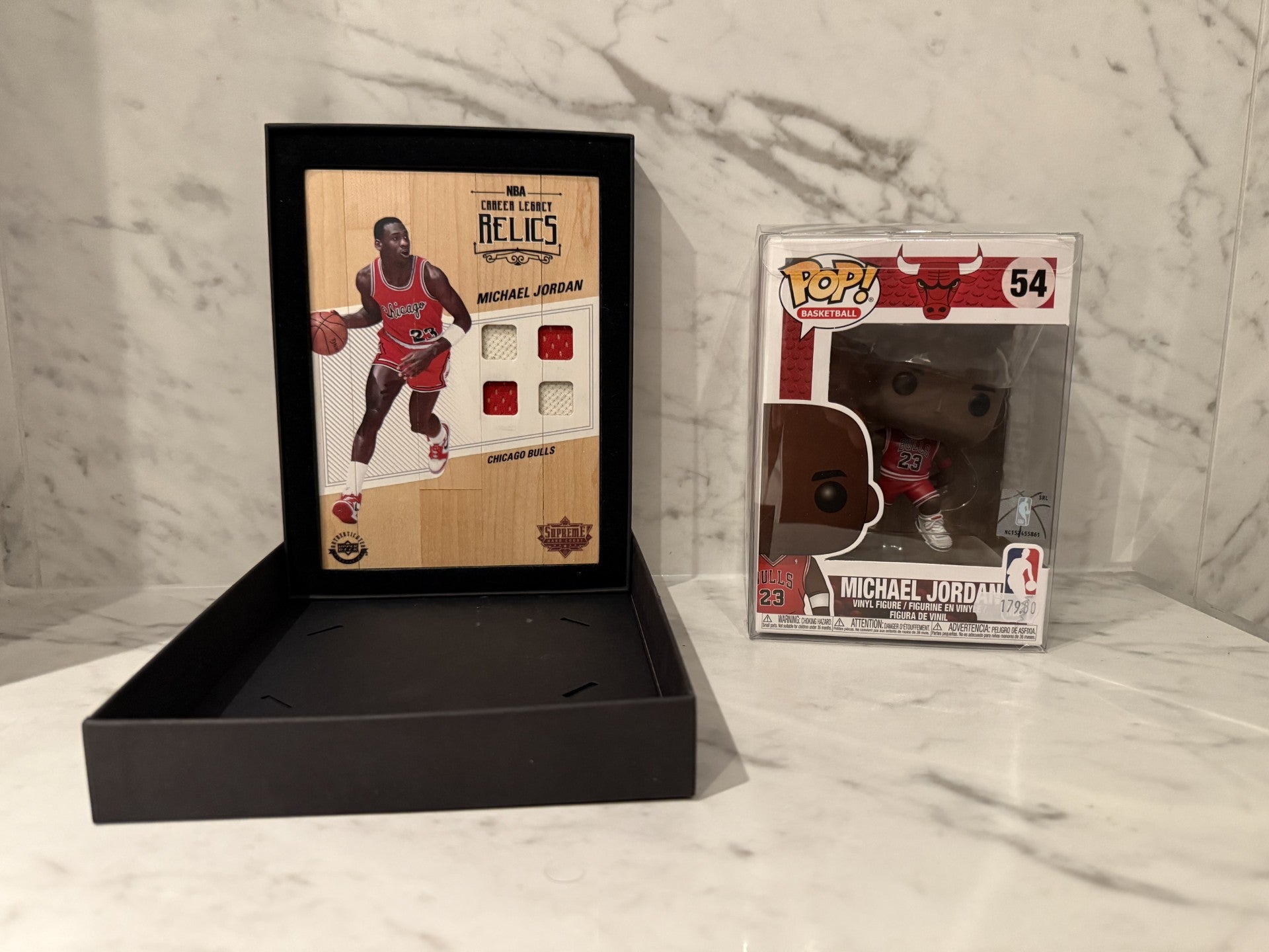 2016-17 UD CAREER RELICS MICHAEL JORDAN BULLS QUAD JERSEY SUPREME HARD COURT