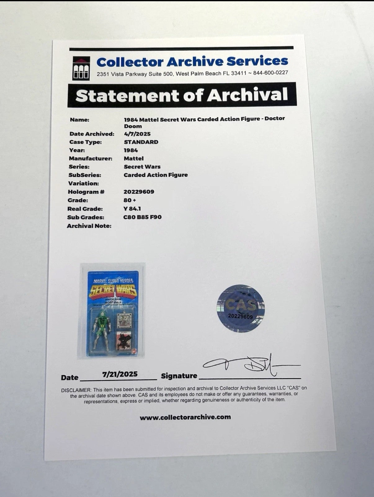 Marvel Secret Wars Doctor Doom Action Figure (1984 Mattel) – CAS 80+ – MOC